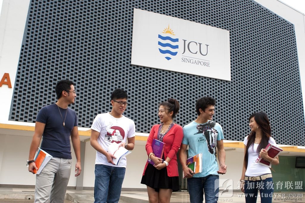 新加坡2013年最新私立大学排行榜TOP10
