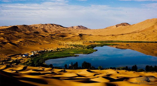 不同风情-带您欣赏中国最美五大沙漠