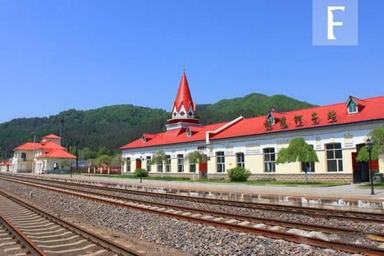中国最美的十个火车站