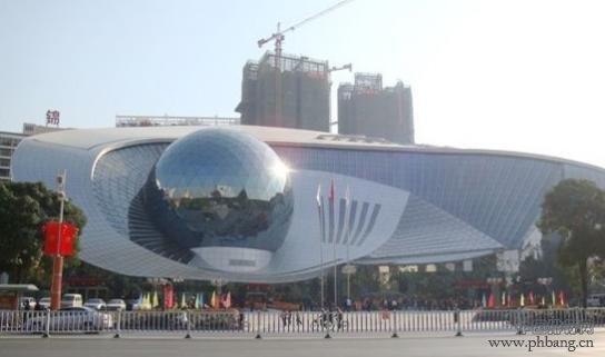 2014中国十大丑陋建筑